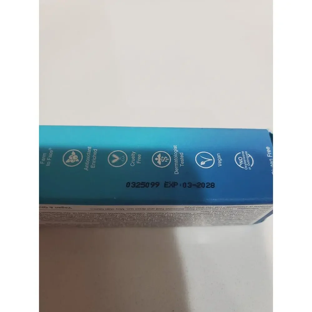 COOLA Liplux Lip Balm SPF 30